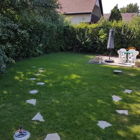 Jo-jo's Nyaralohaz Ferienhaus *